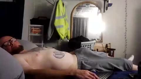 Snapshot of decoyx5o5 chatting on 01-17-25, 12:10 decoyx5o5 online show from 01-17-25, 12:10