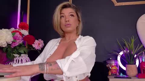 Deea online show from 10-17-25, 07:16