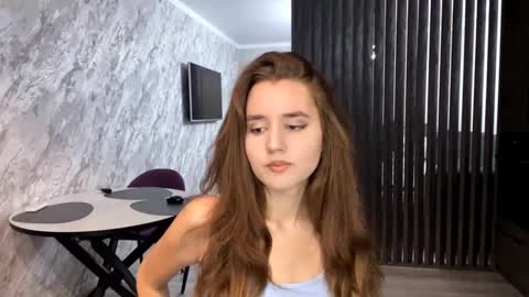 Snapshot of deeannballmann chatting on 09-23-25, 03:26 Anna online show from 09-23-25, 03:26