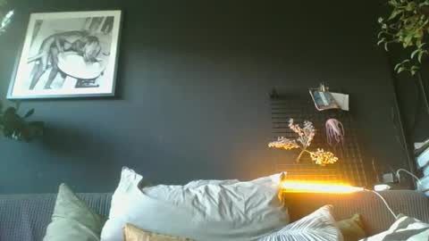 Deen online show from 12-26-24, 10:05