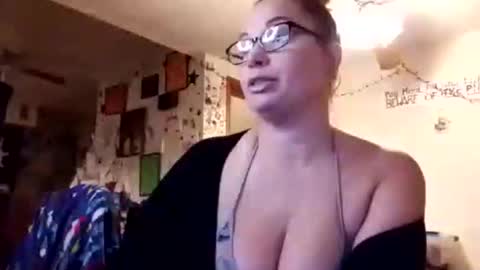 Deedeemarie02 online show from 11-20-25, 02:17