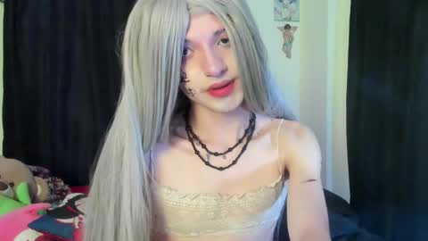 Snapshot of deep_sexual_dream1 chatting on 05-10-26, 04:06 deep sexual dream1 online show from 05-10-26, 04:06