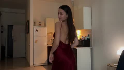 deepcute_ online show from 04-19-26, 03:00