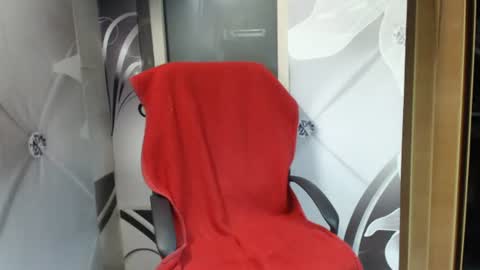 hi guys i m a cute milf i m here for good time and nice people pls be respectfool and enjoy me online show from 07-28-26, 02:40