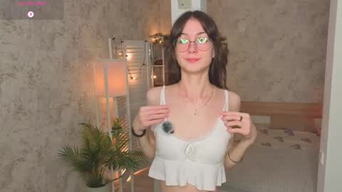 Amy online show from 11-21-25, 07:45