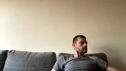 Defloy online show from 12-29-24, 01:28