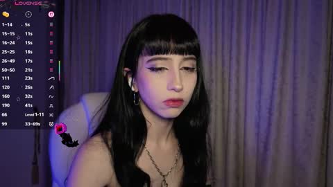 Snapshot of deftsuki chatting on 12-14-25, 05:02 Stephanie.e online show from 12-14-25, 05:02