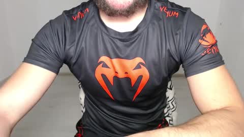 Snapshot of defuego_ chatting on 01-10-25, 01:41 defuego online show from 01-10-25, 01:41