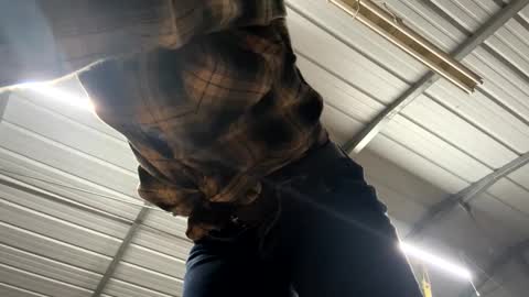 Snapshot of degeneratesaint chatting on 10-05-25, 02:43 Tori online show from 10-05-25, 02:43