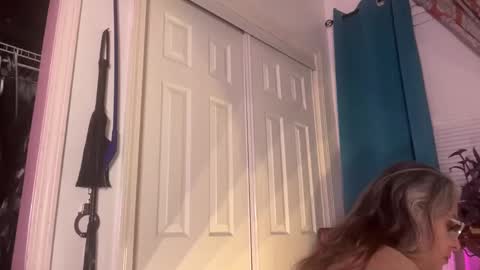 Tori online show from 12-02-25, 03:34