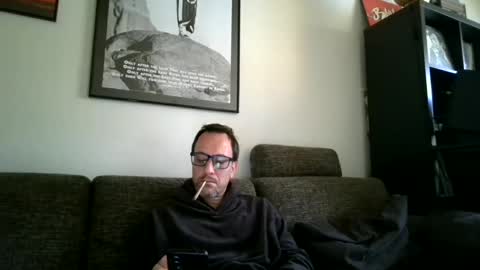Snapshot of degrandis chatting on 12-25-24, 11:43 Luka Magic online show from 12-25-24, 11:43