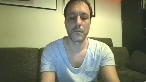 Snapshot of degrandis chatting on 01-08-25, 04:54 Luka Magic online show from 01-08-25, 04:54