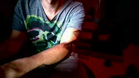 Snapshot of degrandis chatting on 01-19-25, 12:38 Luka Magic online show from 01-19-25, 12:38