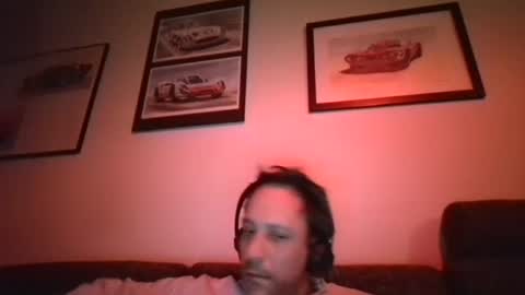 Snapshot of degrandis chatting on 02-09-25, 11:04 Luka Magic online show from 02-09-25, 11:04