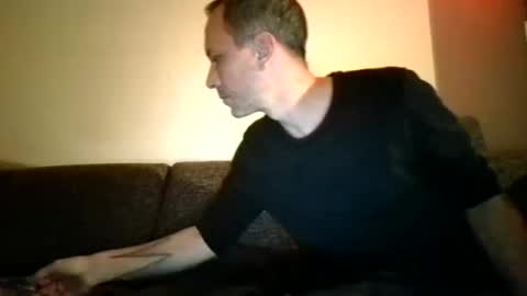 Snapshot of degrandis chatting on 12-16-25, 07:08 Luka Magic online show from 12-16-25, 07:08