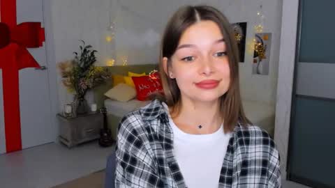 Snapshot of degreeofsincerity chatting on 02-04-25, 04:15 DegreeOfSincerity online show from 02-04-25, 04:15