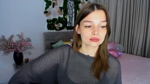 Snapshot of degreeofsincerity chatting on 02-19-25, 01:17 DegreeOfSincerity online show from 02-19-25, 01:17