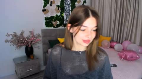 Snapshot of degreeofsincerity chatting on 02-28-25, 04:32 DegreeOfSincerity online show from 02-28-25, 04:32