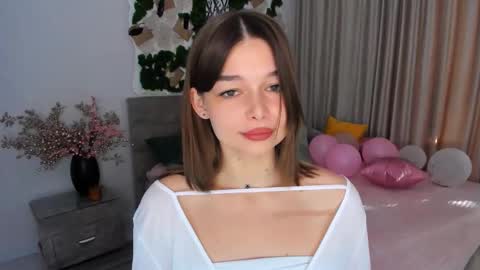 Snapshot of degreeofsincerity chatting on 03-01-25, 05:31 DegreeOfSincerity online show from 03-01-25, 05:31