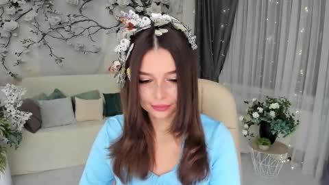 Snapshot of degreeofsincerity chatting on 10-03-25, 01:13 DegreeOfSincerity online show from 10-03-25, 01:13