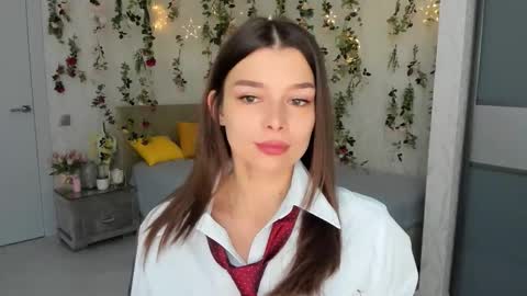 Snapshot of degreeofsincerity chatting on 10-16-25, 01:06 DegreeOfSincerity online show from 10-16-25, 01:06