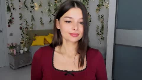 Snapshot of degreeofsincerity chatting on 10-28-25, 01:09 DegreeOfSincerity online show from 10-28-25, 01:09