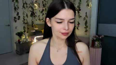 Snapshot of degreeofsincerity chatting on 05-22-26, 01:13 DegreeOfSincerity online show from 05-22-26, 01:13