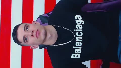 Snapshot of deiby_baby chatting on 12-04-24, 11:02 DEIBY online show from 12-04-24, 11:02