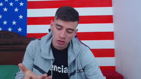 Snapshot of deiby_baby chatting on 12-05-24, 02:09 DEIBY online show from 12-05-24, 02:09