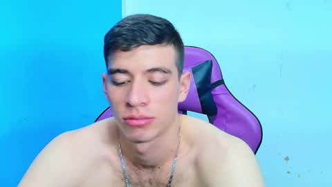 Snapshot of deiby_baby chatting on 02-21-25, 01:44 DEIBY online show from 02-21-25, 01:44