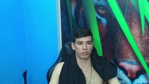 Snapshot of deiby_baby chatting on 09-27-25, 04:23 DEIBY online show from 09-27-25, 04:23