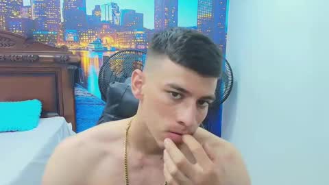 Snapshot of deiby_baby chatting on 10-29-25, 01:30 DEIBY online show from 10-29-25, 01:30