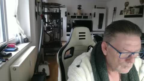 Snapshot of deinprinz2312 chatting on 04-20-26, 05:32 deinprinz2312 online show from 04-20-26, 05:32