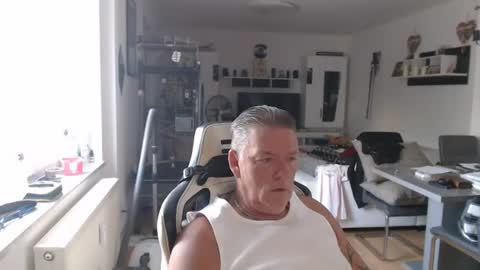 deinprinz2312 online show from 07-15-26, 05:12