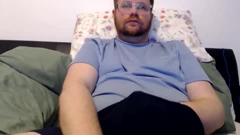 Snapshot of deise_dude chatting on 03-12-26, 11:11 Deise Dude online show from 03-12-26, 11:11