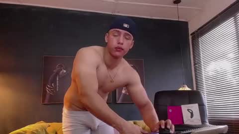 Deivid online show from 04-16-26, 02:51