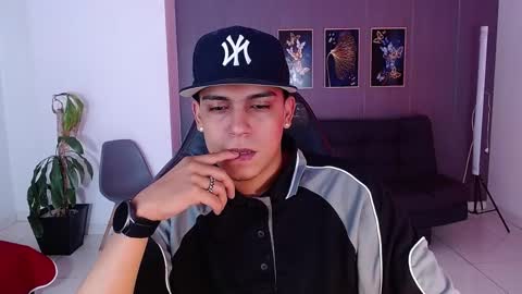 Snapshot of deivid_santoss chatting on 09-16-25, 02:01 Deivid online show from 09-16-25, 02:01