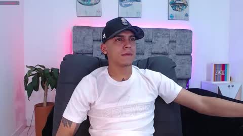 Snapshot of deivid_santoss chatting on 10-28-25, 06:50 Deivid online show from 10-28-25, 06:50