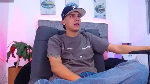 Snapshot of deivid_santoss chatting on 10-30-25, 12:12 Deivid online show from 10-30-25, 12:12