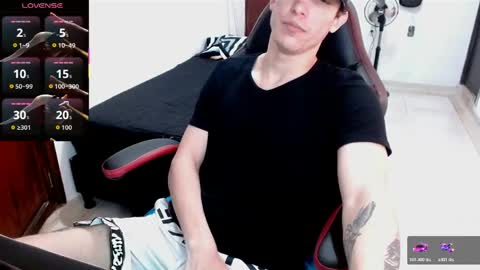 Snapshot of deividcloud36 chatting on 06-07-26, 08:56 Dabi online show from 06-07-26, 08:56