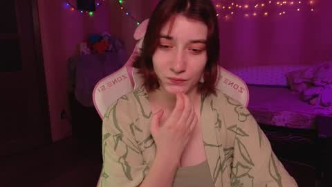 Snapshot of deizysweet chatting on 01-05-25, 09:48 Princess Potato online show from 01-05-25, 09:48