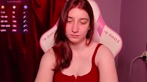 Snapshot of deizysweet chatting on 06-18-26, 05:08 Princess Potato online show from 06-18-26, 05:08