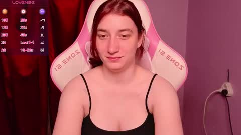 Snapshot of deizysweet chatting on 06-20-26, 05:21 Princess Potato online show from 06-20-26, 05:21