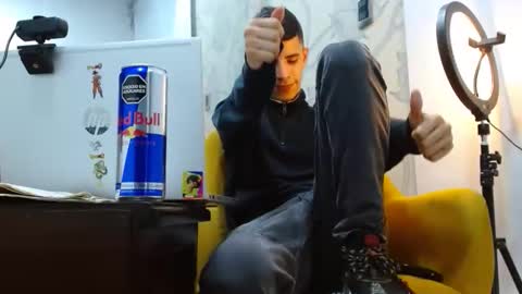 Snapshot of delglo chatting on 11-04-25, 10:09 delglo online show from 11-04-25, 10:09