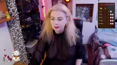 Delicacat online show from 11-04-25, 11:15