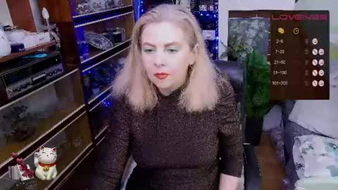 Delicacat online show from 07-17-26, 09:16