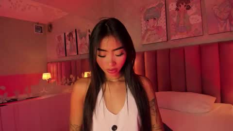 Snapshot of delicious_girl4u_ chatting on 11-15-25, 03:48 Natalia online show from 11-15-25, 03:48