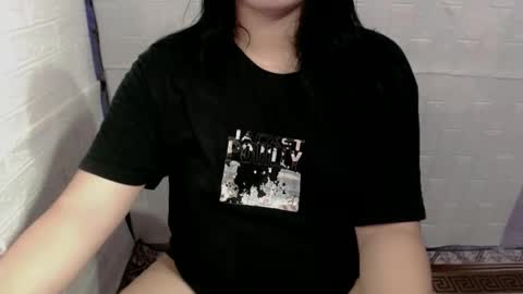 delicious_hanna17 online show from 02-10-26, 07:56