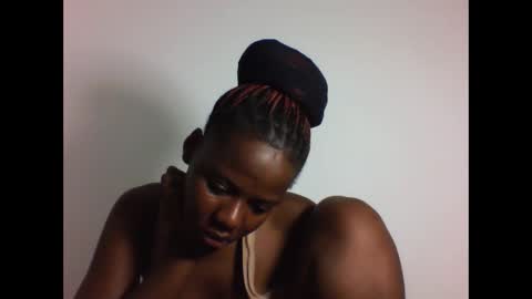 EVAH online show from 02-20-26, 01:13