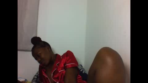 Snapshot of deliciousbabe01 chatting on 06-09-26, 05:57 EVAH online show from 06-09-26, 05:57